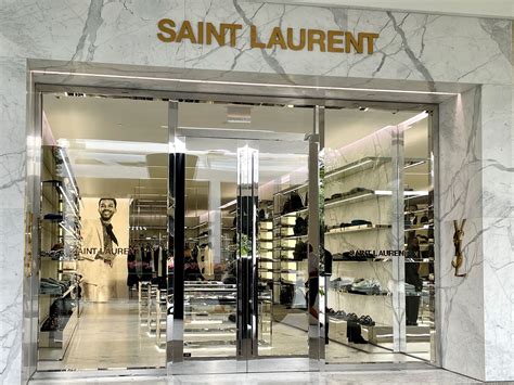 YSL STORE 